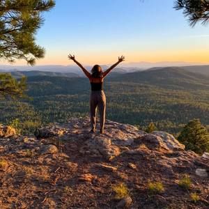 Meet your Posher, Alysha